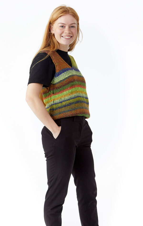 Hellovest vest haandstrik lottekjaerdesign 1a 2