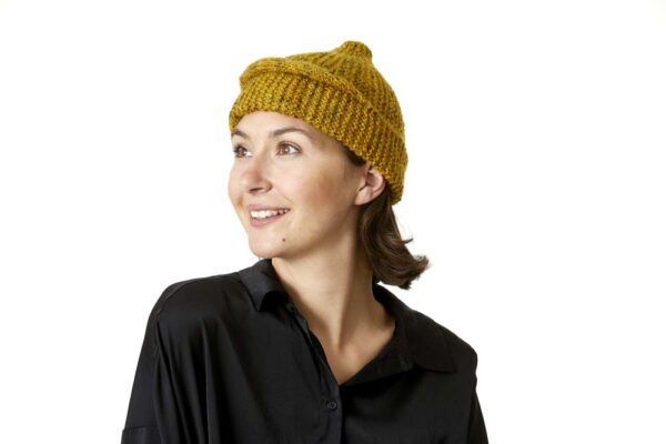 Mariusmedskygge hue haandstrik lottekjaerdesign 5a